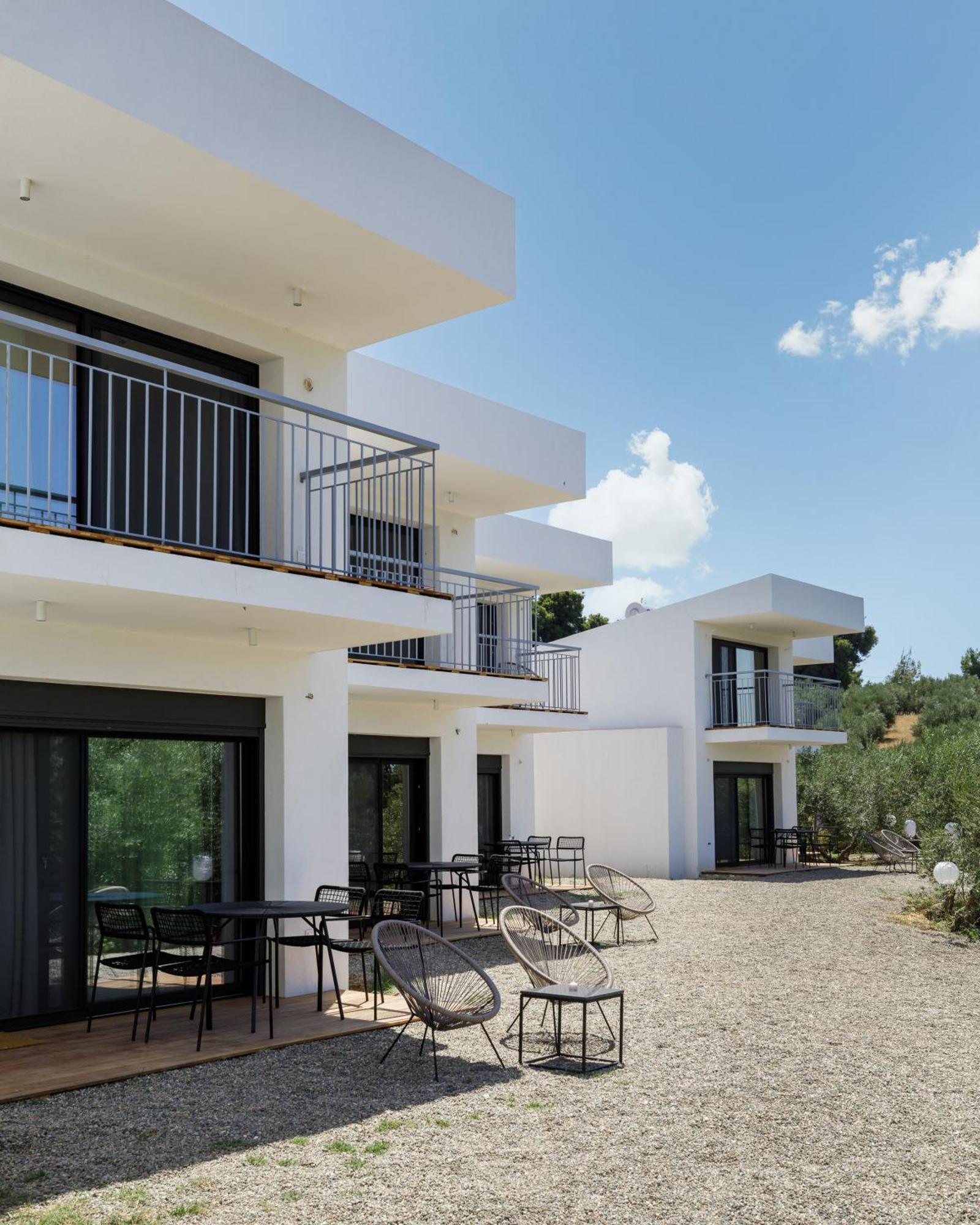 Olea Villas By Halu!, Cozy Villa In Nikiti Lagomandra Bagian luar foto